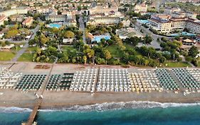 Lucida Beach Hotel